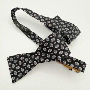 ORIGINAL PENGUIN Bowtie Silk Black Geometric Circles New